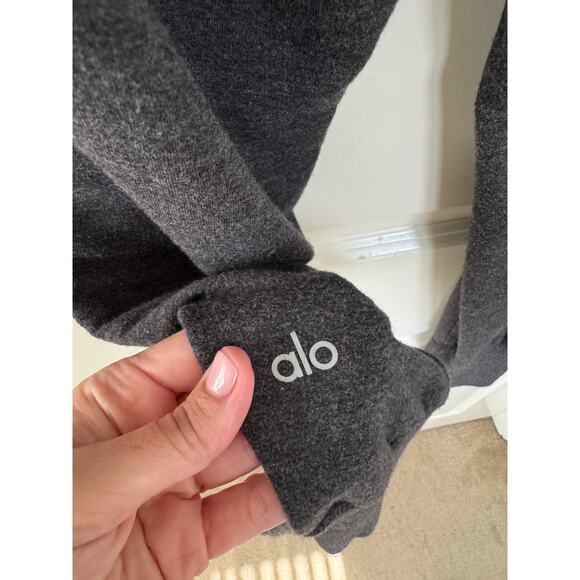 Alo Yoga Contour Joggers Sweatpants Gray Small - Picture 4 of 5